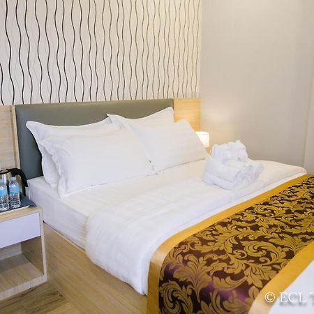 Ecl Travellers Inn Aklan Dış mekan fotoğraf
